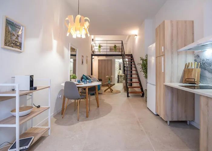 Rm1 - Loft Valencia Comodos Estudios Duplex Cerca A La Avenida Del Puerto